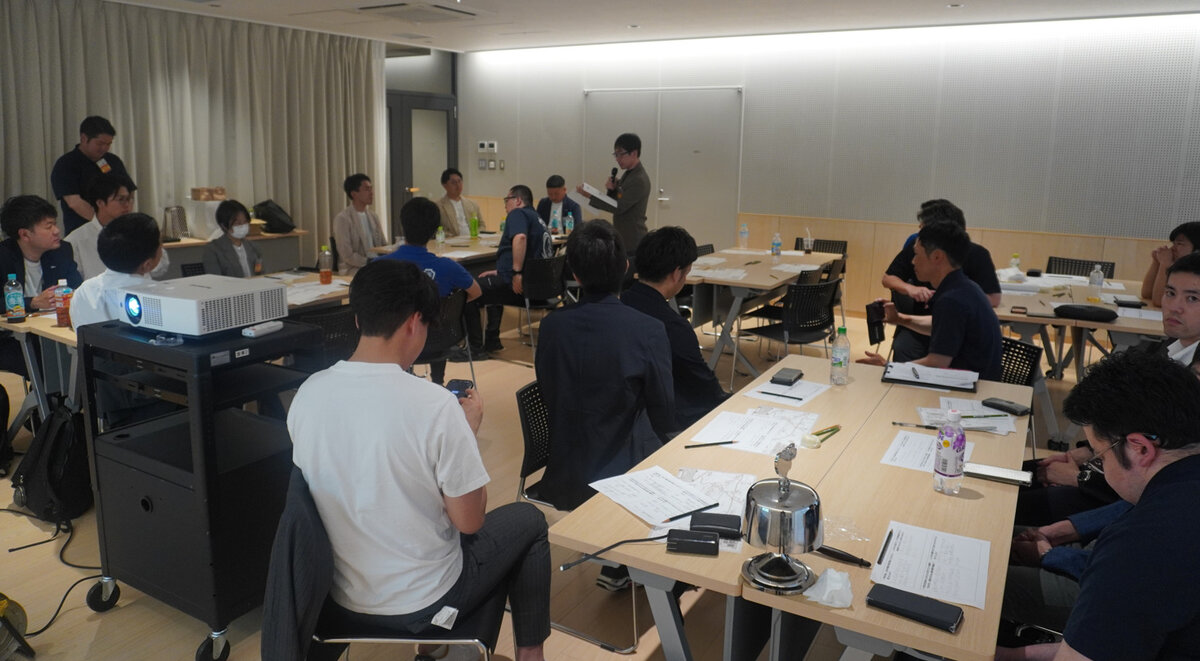 中津川青年会議所・飯田青年会議所との意見交換会の様子